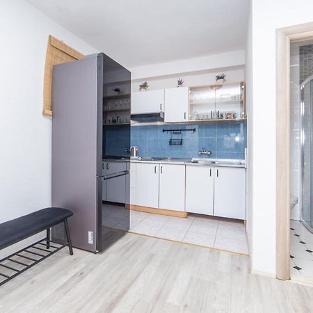 Apartments Ferdo Zivogosce Ngoại thất bức ảnh
