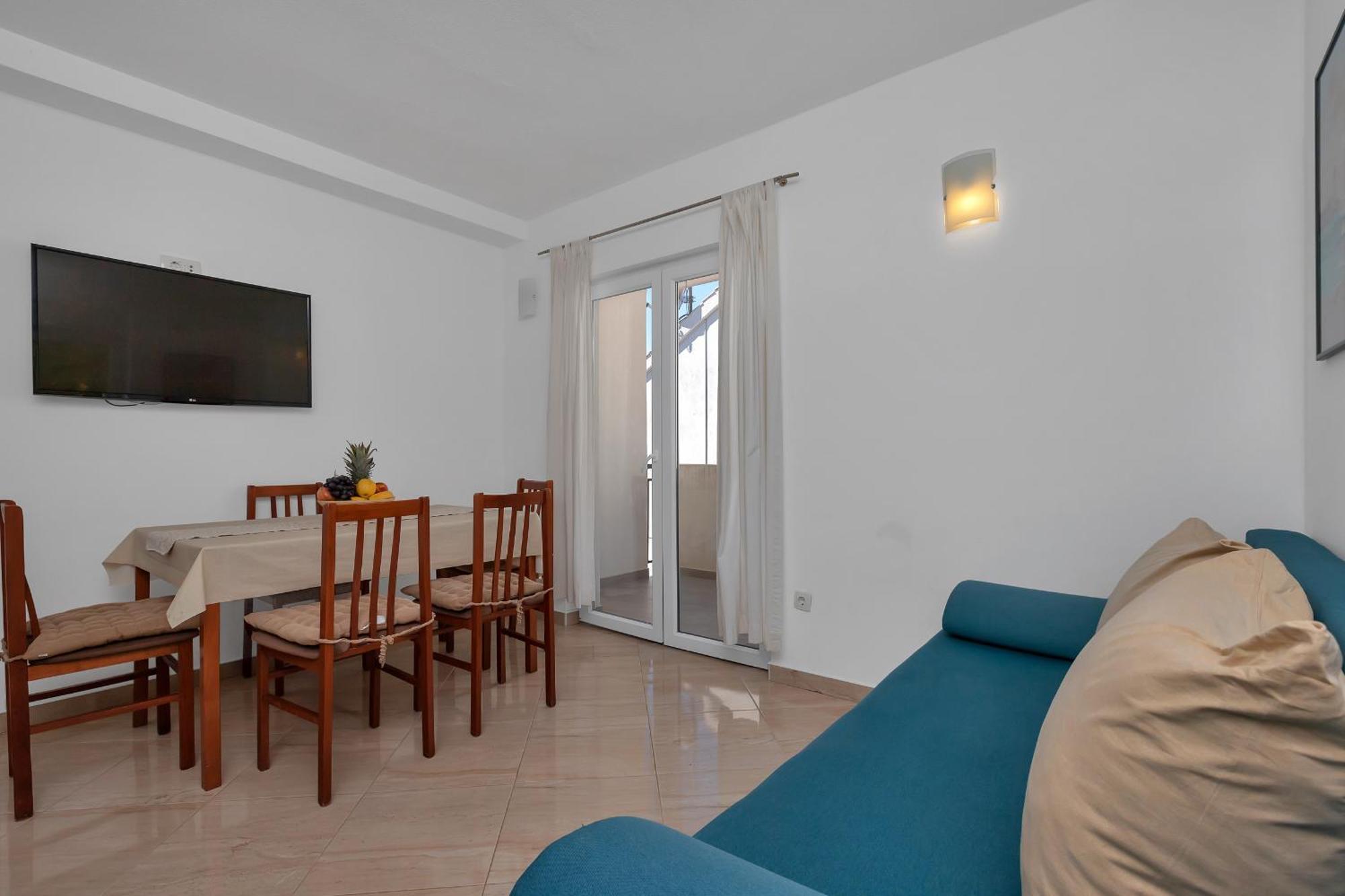 Apartments Ferdo Zivogosce Phòng bức ảnh