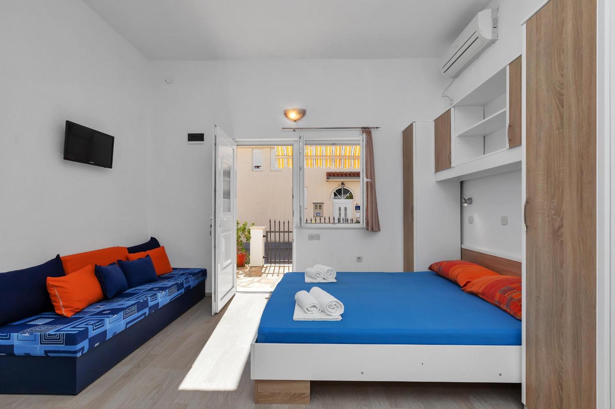 Apartments Ferdo Zivogosce Phòng bức ảnh