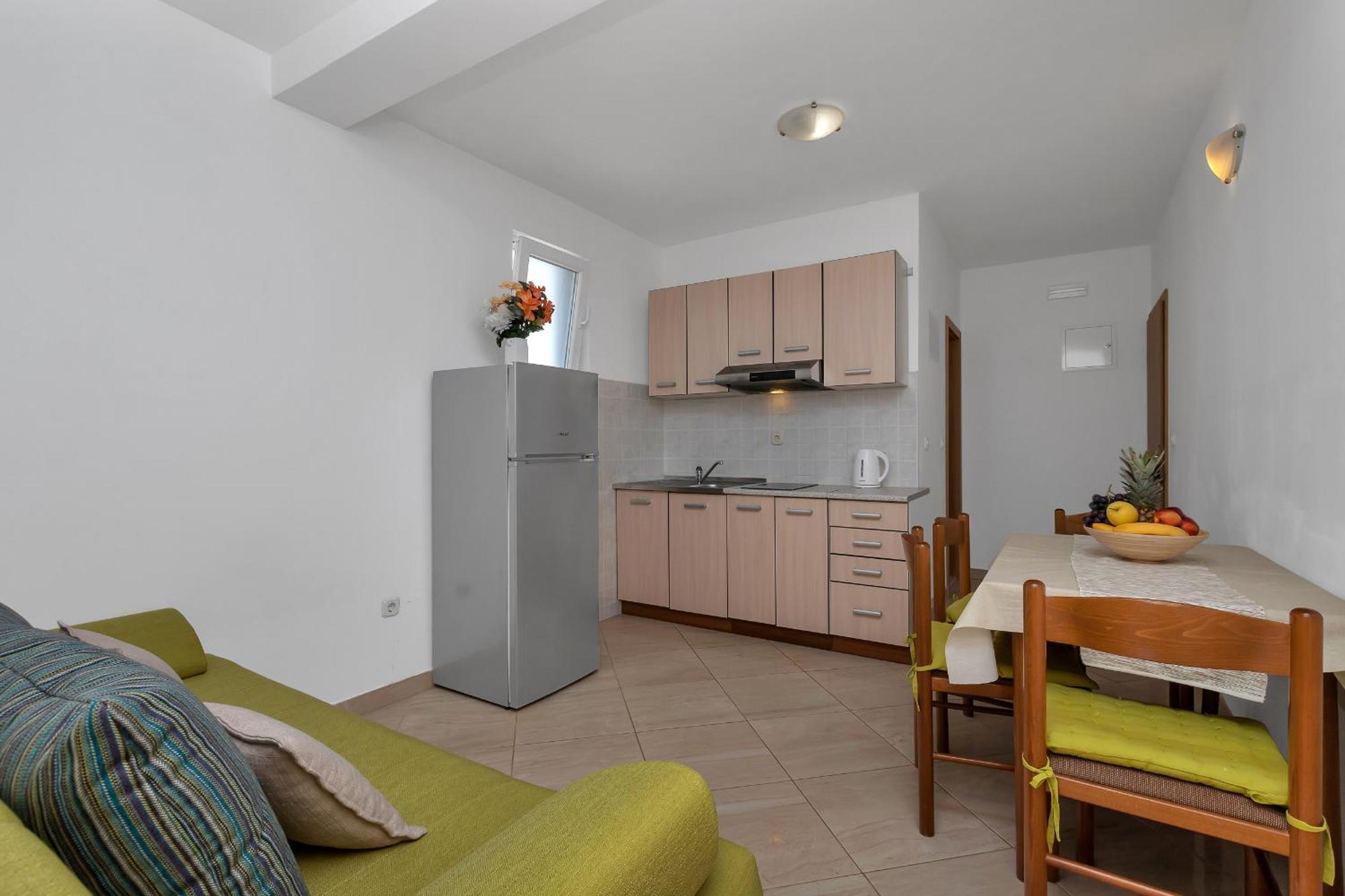 Apartments Ferdo Zivogosce Phòng bức ảnh