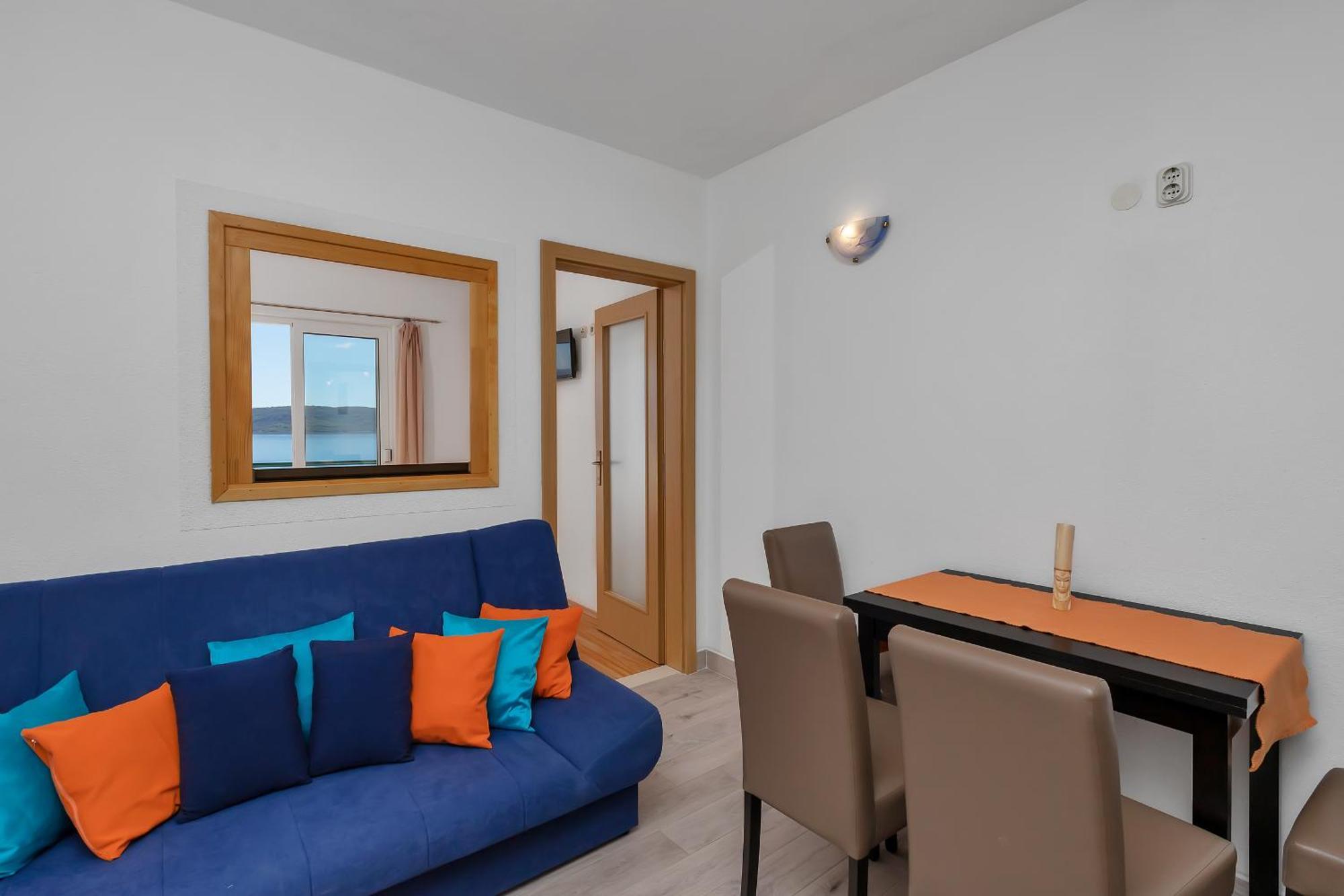 Apartments Ferdo Zivogosce Phòng bức ảnh
